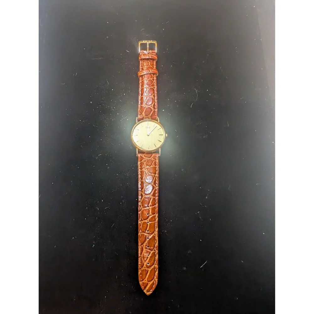 Seiko Quartz Womens Watch Gold Dial Brown Leather Band 5V80-7009 Vintage Runs